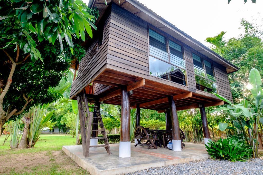Banyen Villa Ban Ban San Sai Exterior foto